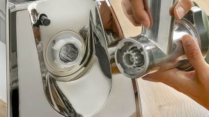 Месомелачка Bosch ProPower MFW67440, 2000 W