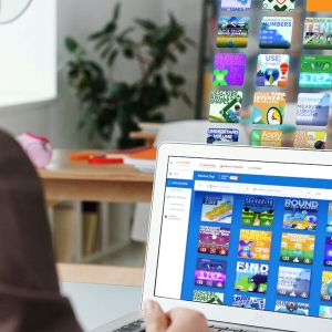 Софтуер за развитие на учителя Wonder, за 3 години