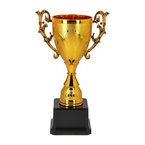 Купа Takk Winner P2, пластмасова, 250 mm, златиста