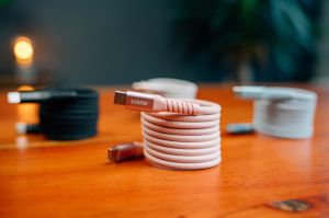Кабел Verbatim Sync&Charge, магнитен, USB Type-C, 100 W, 120 cm, син